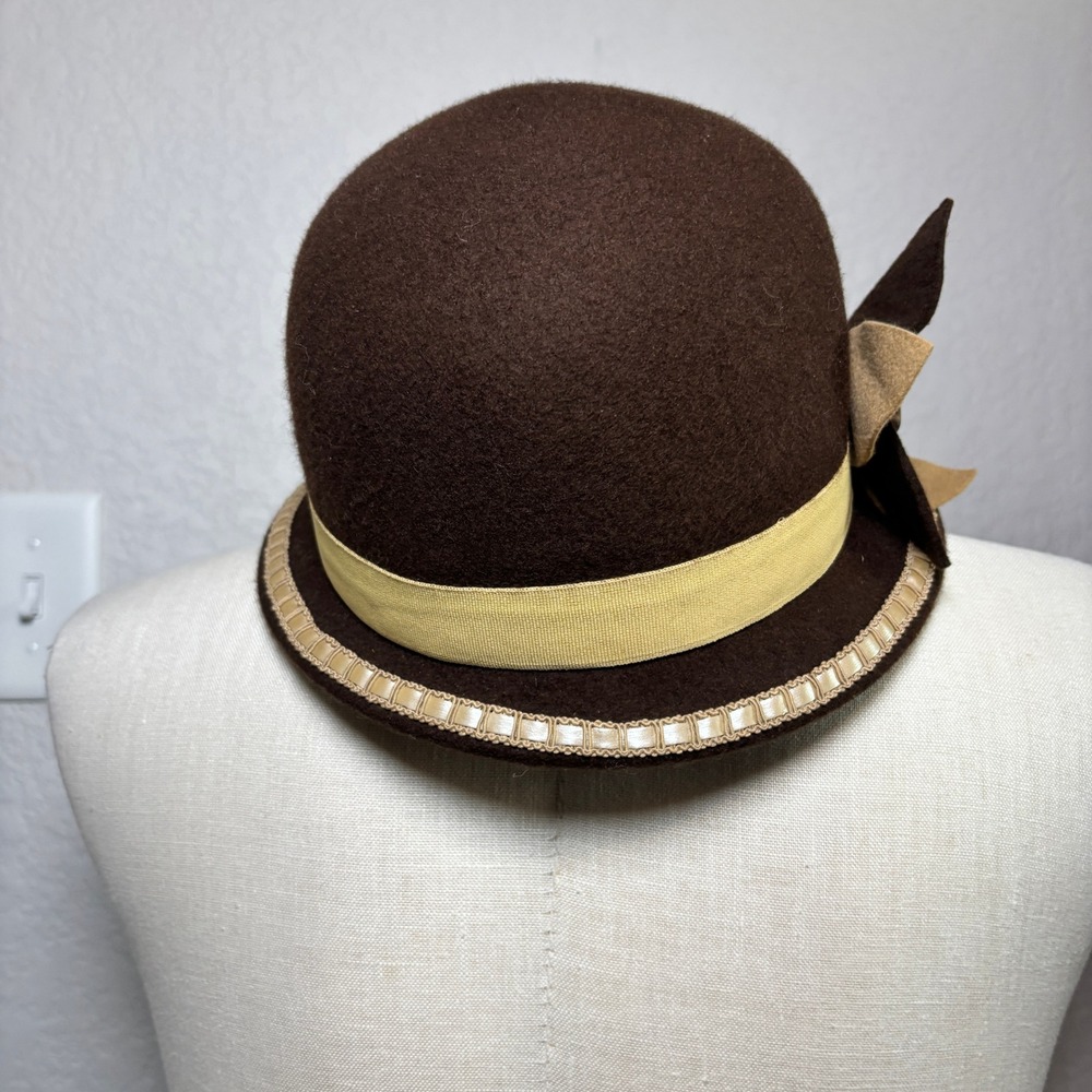 Angela‎ & William Brown 100% Wool Cloche Hat Yellow Ribbon Flower CL1213 OSFM - Picture 5 of 8